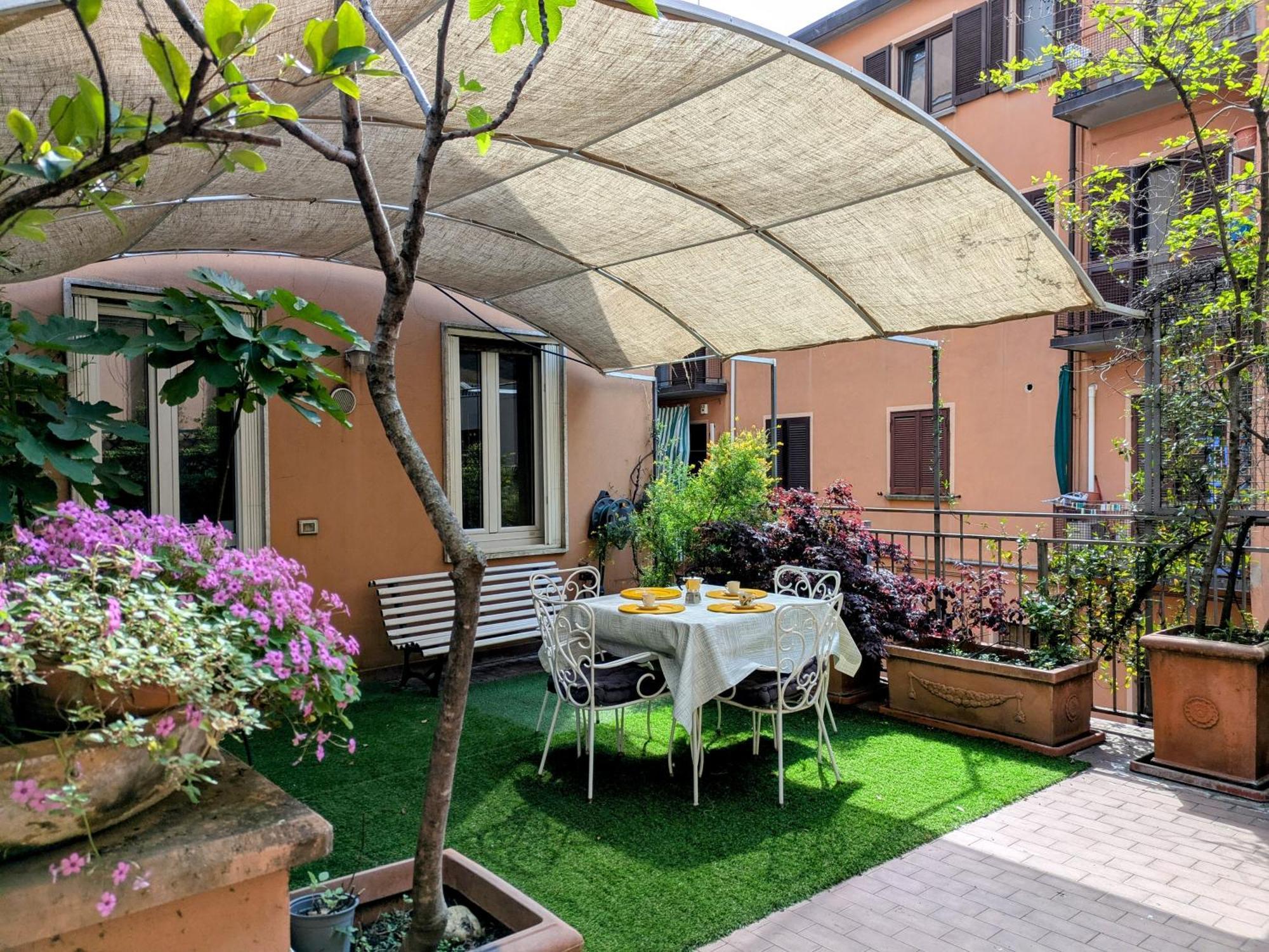 Alma Vacation Apartment In The Centre, Big Terrace Mailand Exterior foto