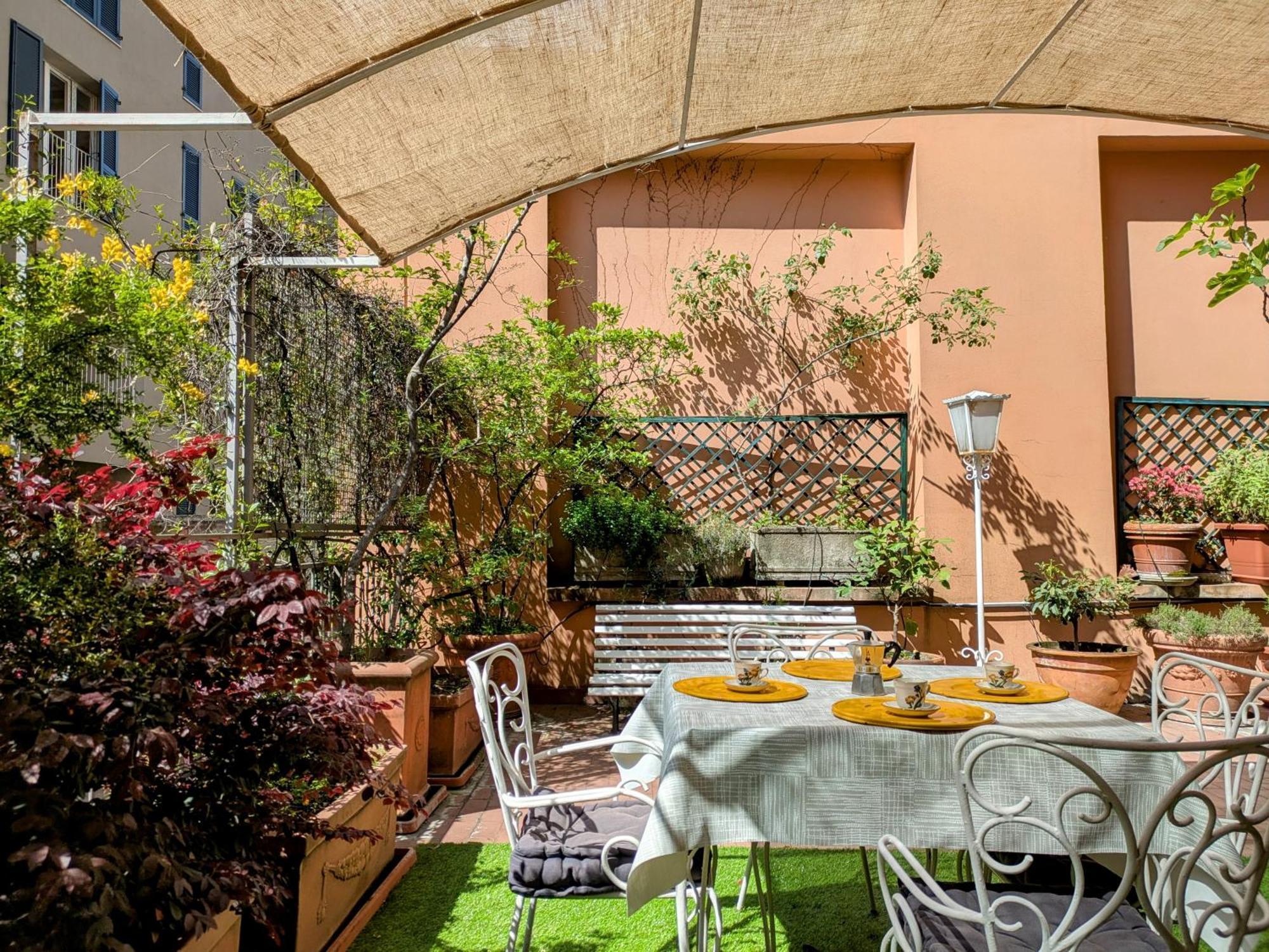 Alma Vacation Apartment In The Centre, Big Terrace Mailand Exterior foto